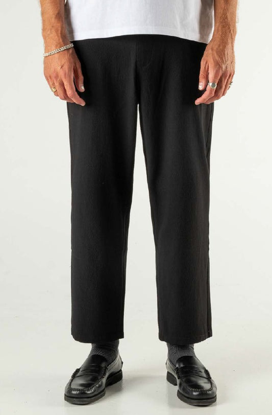 FORMER MERCHANDISE AG SLACK BLACK