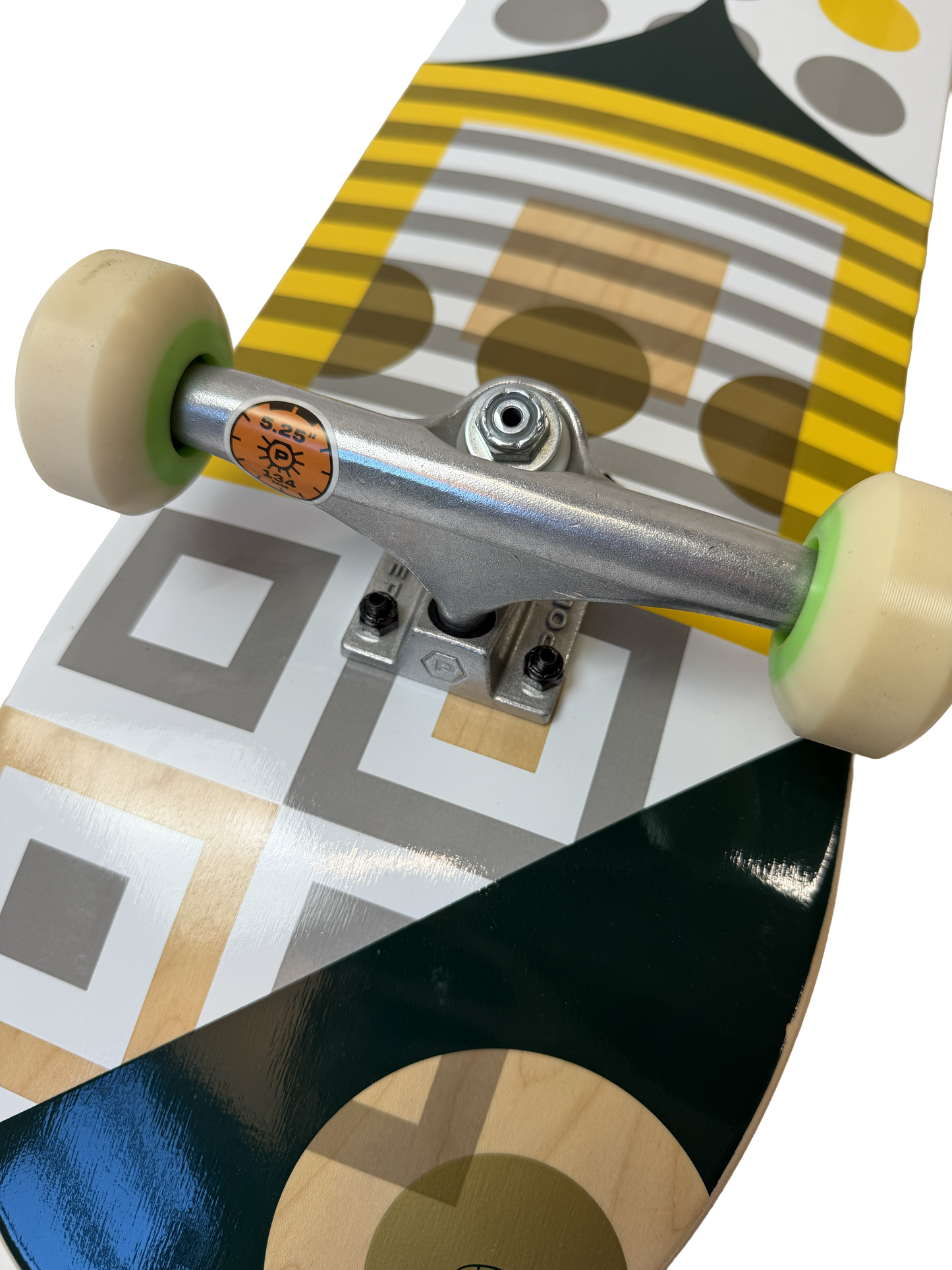 Arrow & Beast Quadrophonic Complete 8,0" Skateboard Deck