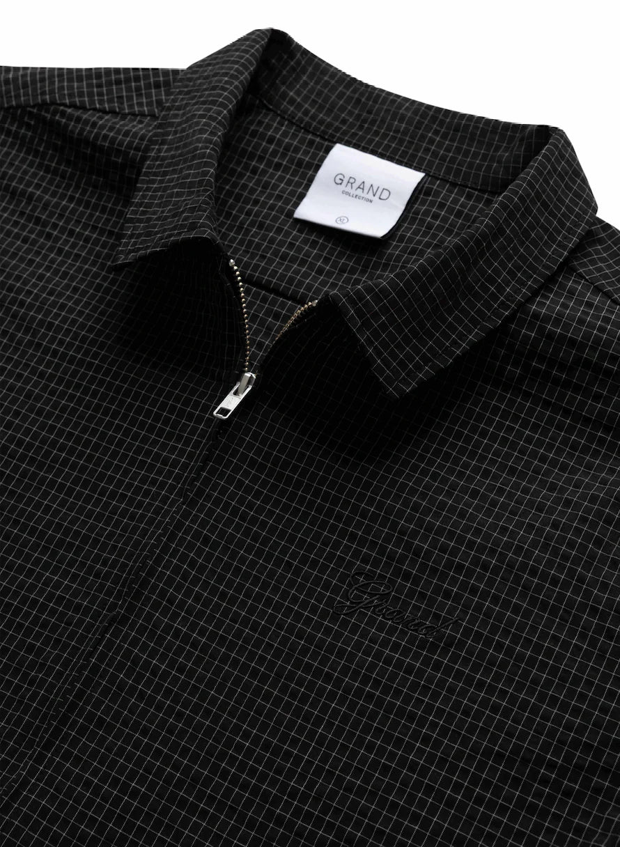 SEERSUCKER SHORT SLEEVE ZIP UP BLACK