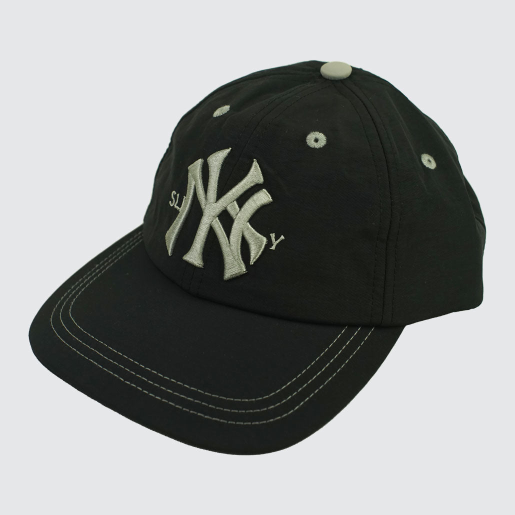 Slinky2020 Yankees Bootleg Hat