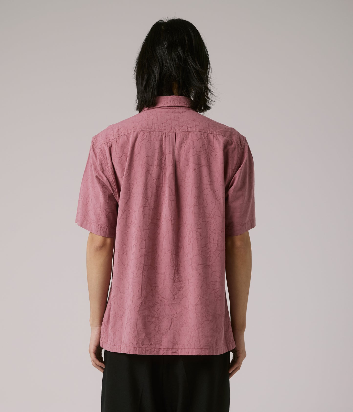 FORMER MERCHANDISE VIVIAN VINE SS SHIRT ROSE