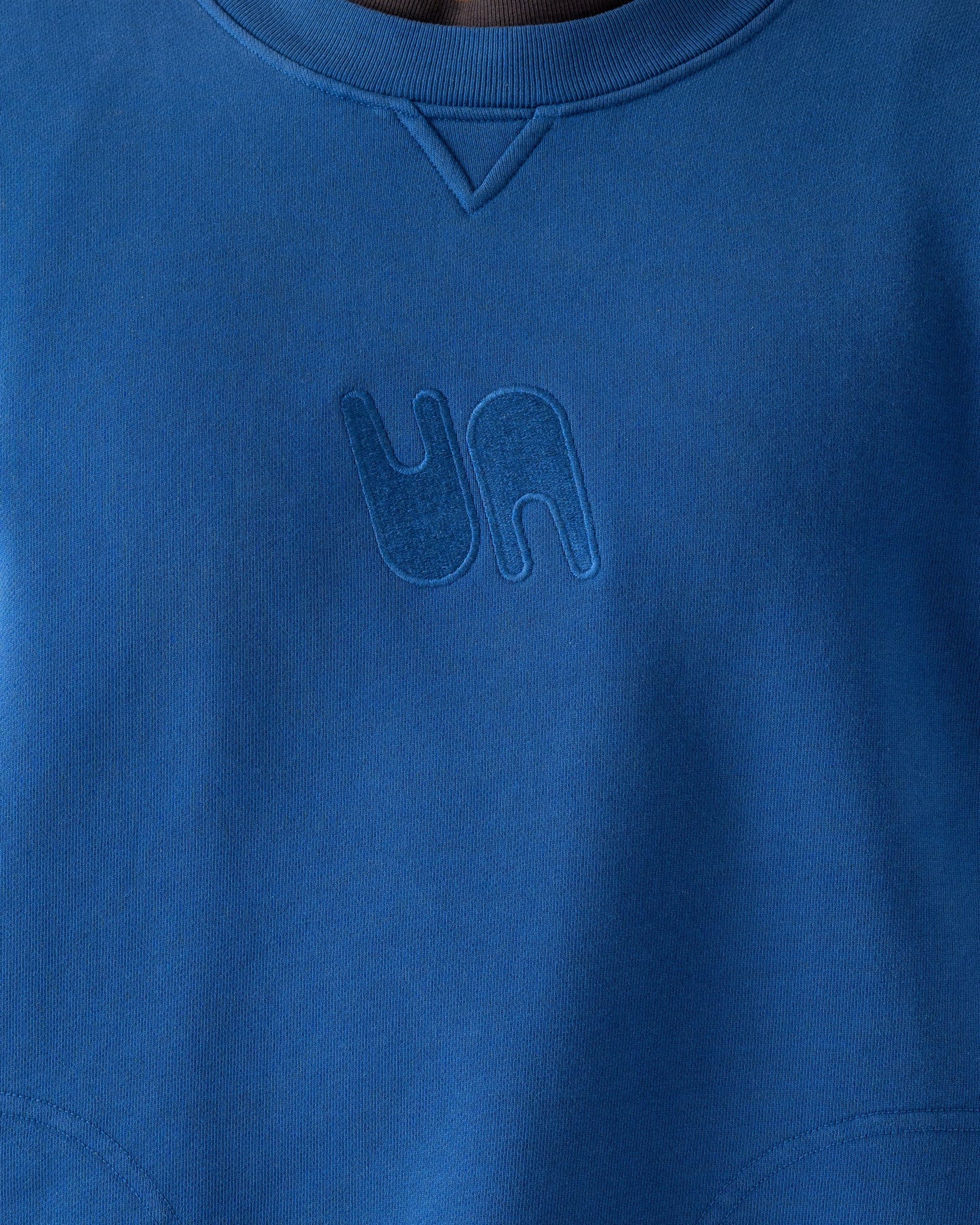 "UN" Lux Crew