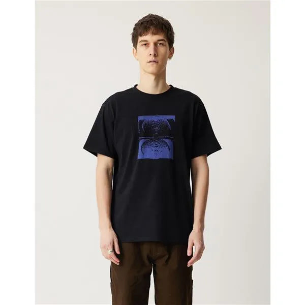 Former - FREQUENCY CRUX T-SHIRT - Black - ARROW & BEAST